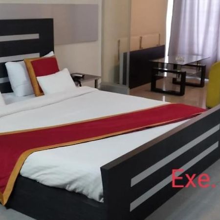 Hotel Little Palace Dibrugarh Eksteriør billede